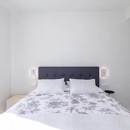 New - Sea View - Splendid *