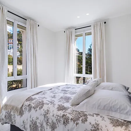 New - Sea View - Splendid Lejlighed *