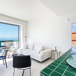 New - Sea View - Splendid *