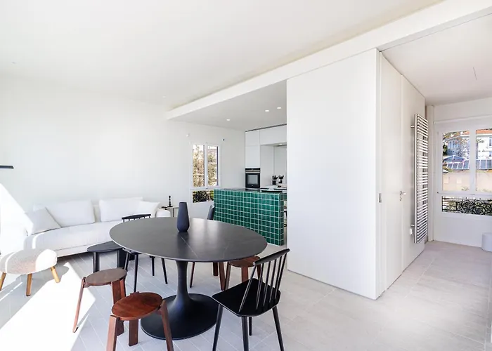 New - Sea View - Splendid