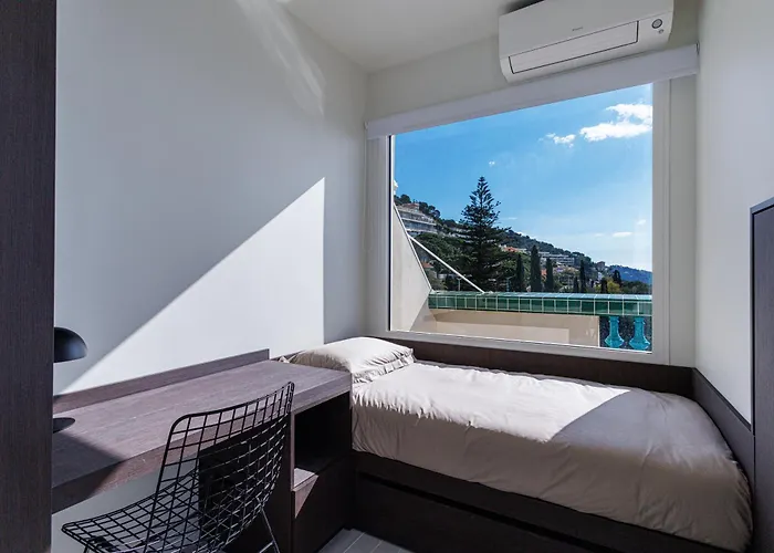 New - Sea View - Splendid